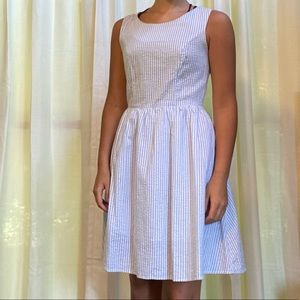 “Come toi” size small. Seersucker dress with pockets